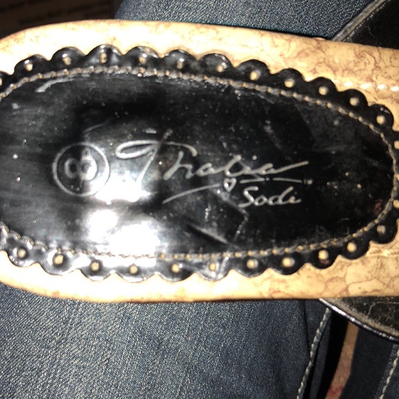 Thalia ❤️Soda Sandals. From Macy’s - Picture 7 of 7